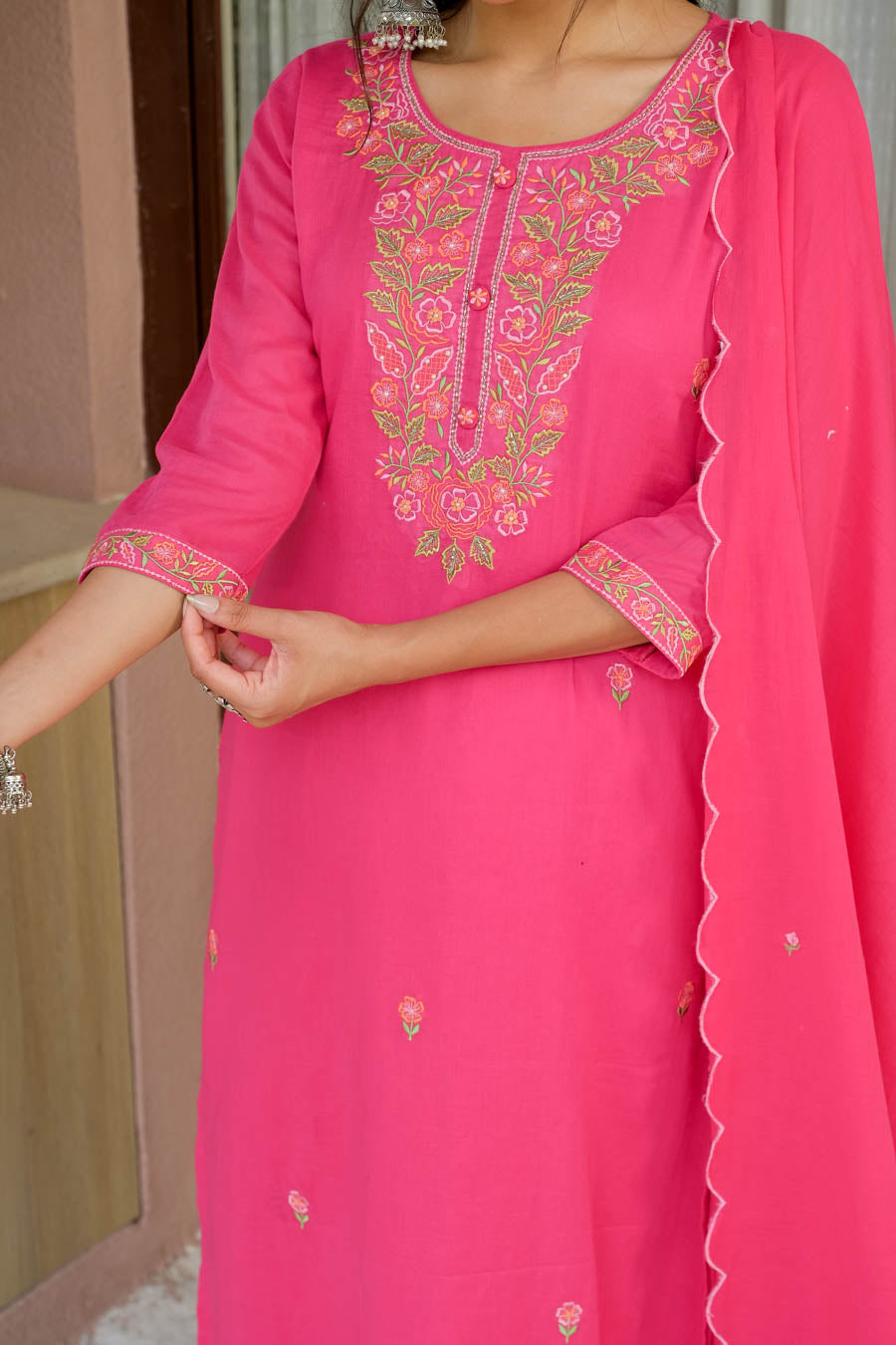 PINK FLORAL EMBROIDERED SUIT SET