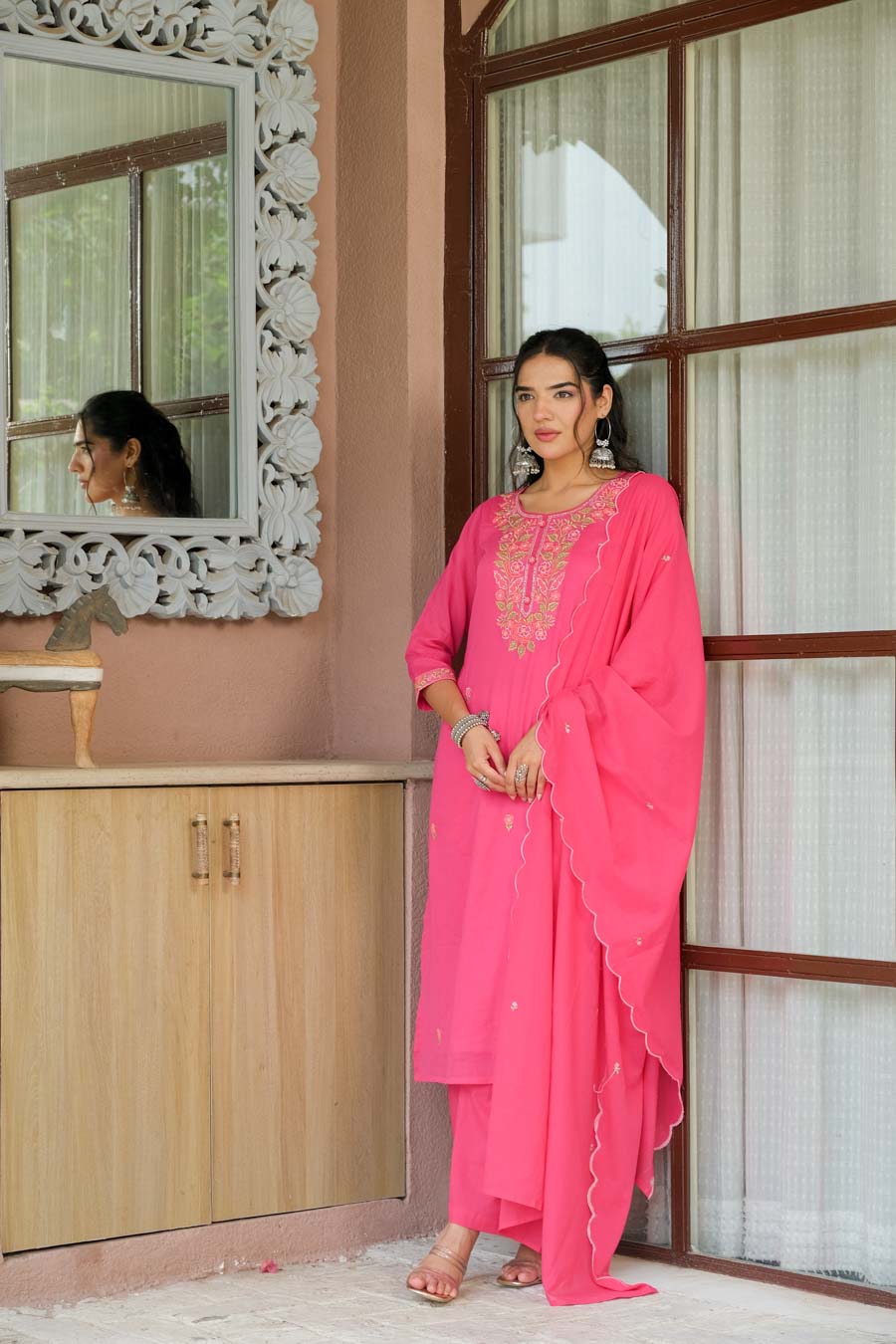 PINK FLORAL EMBROIDERED SUIT SET