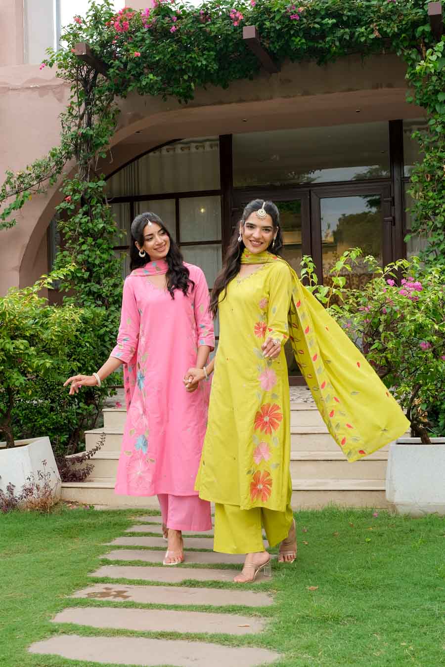 GARDEN FLORAL EMBROIDERED SUIT SET