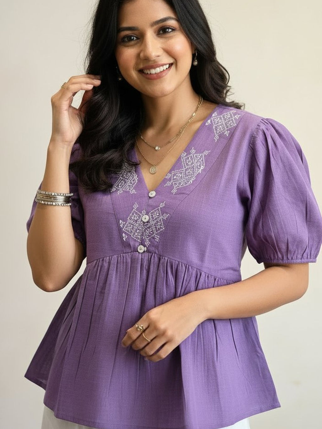 LILAC FLORAL EMBROIDERED TOP