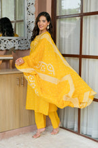 SUNFLOWR HERITAGE BANDHEJ SUIT SET