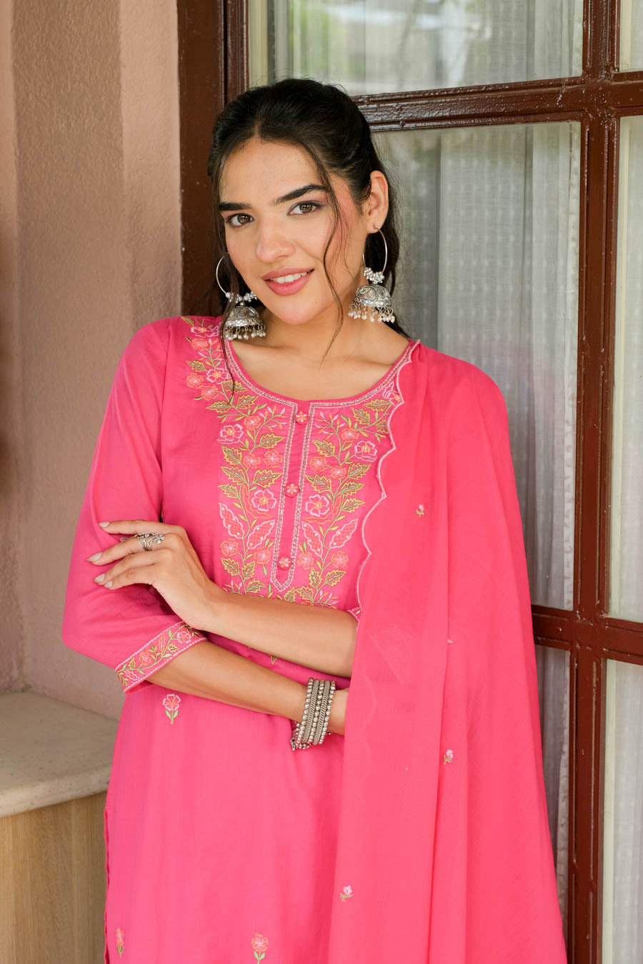 PINK FLORAL EMBROIDERED SUIT SET