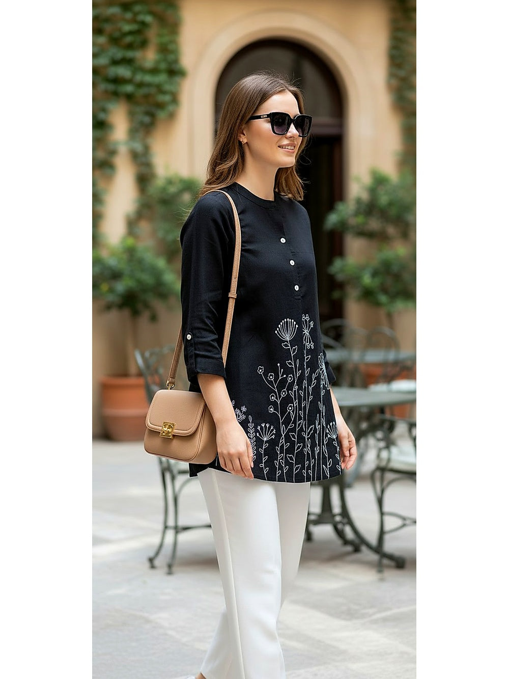 BLACK SOULFUL EMBROIDERED TOP
