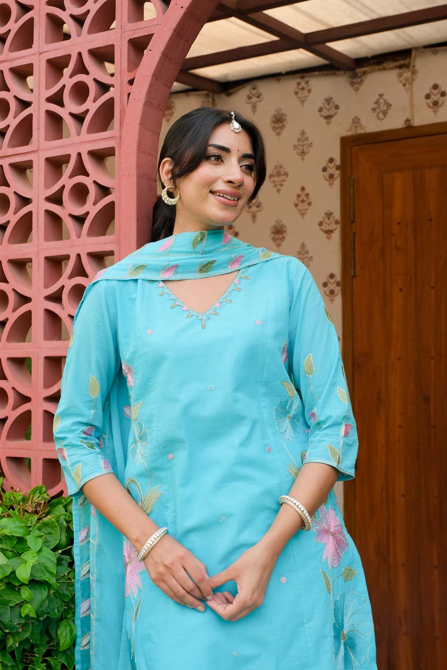 AQUA FLORAL EMBROIDERED SUIT SET