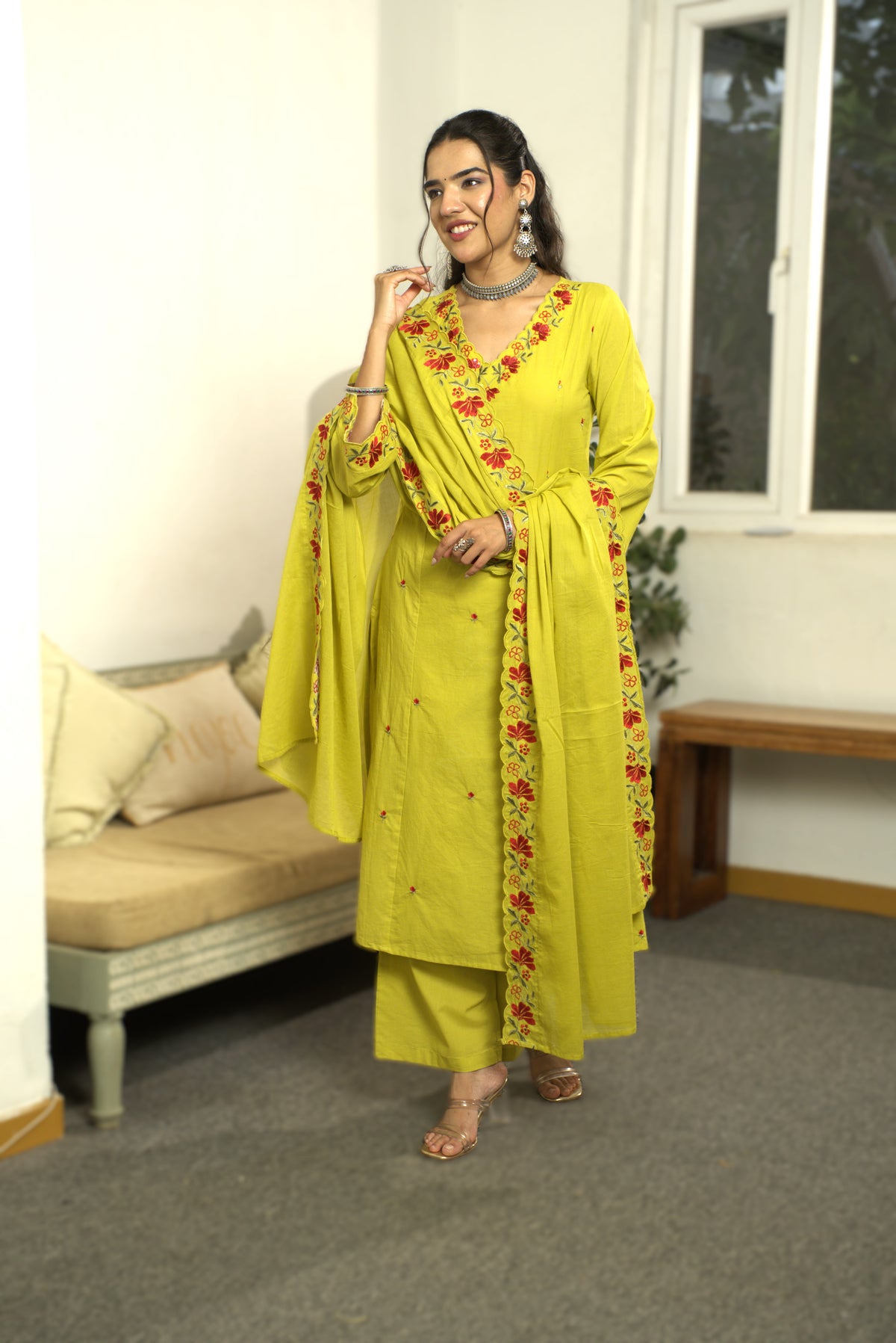 FLORAL BLOOM GARDEN SUIT SET