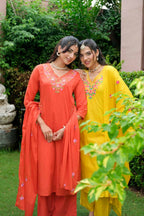 ROYAL SUNFLOWER SUIT SET