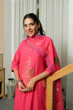 FUSCHIA PINK ELEGANCE HAND-PAINTED DUPATTA SUIT SET
