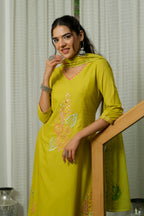 MINTED ELEGANCE HAND-PAINTED DUPATTA SUIT SET