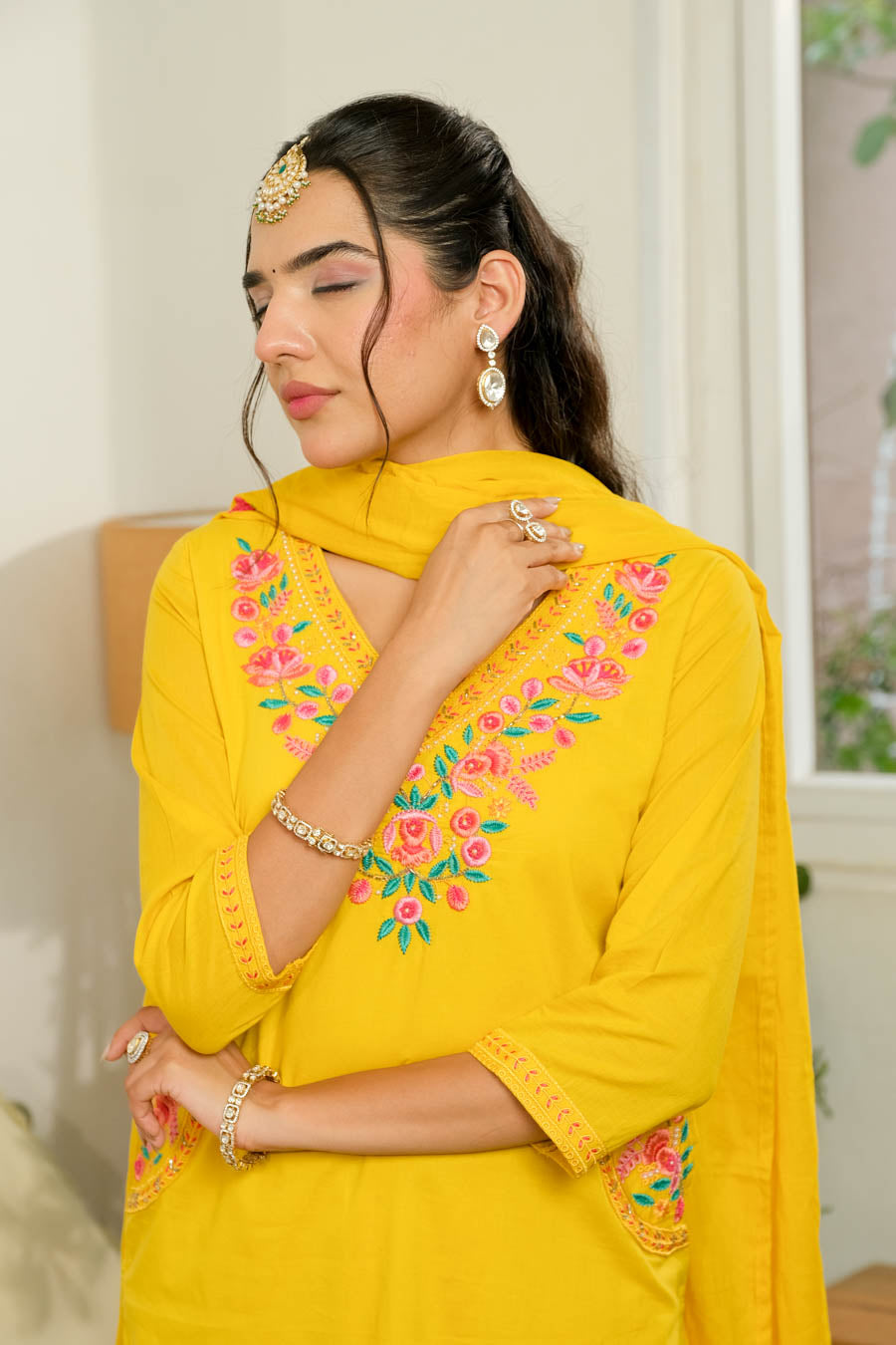ROYAL SUNFLOWER SUIT SET