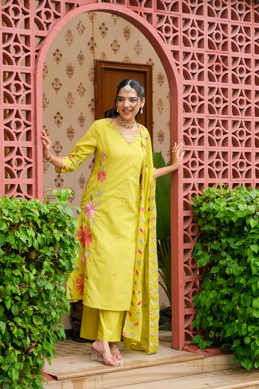 GARDEN FLORAL EMBROIDERED SUIT SET