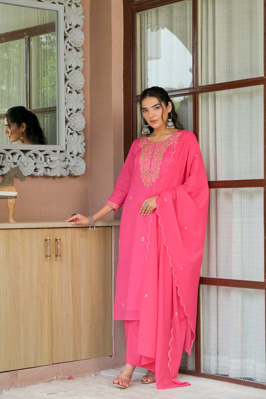 PINK FLORAL EMBROIDERED SUIT SET